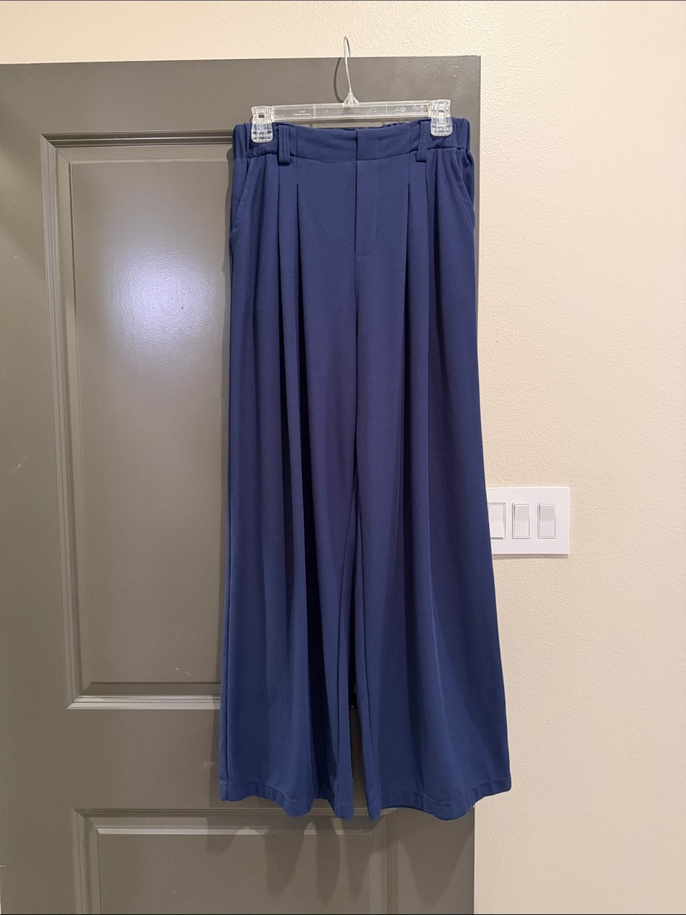 Halara women’s Wide Leg Navy Dress Pants